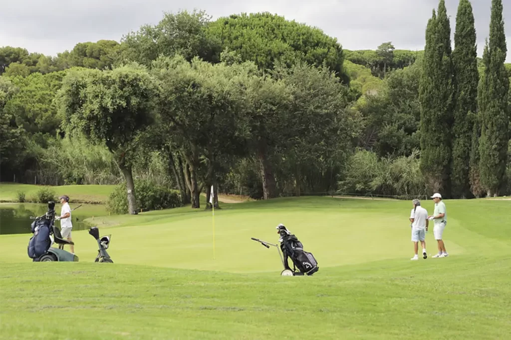 M Automoción participa en la 5a edición del Torneo Benéfico de Golf Amics de Can Ruti